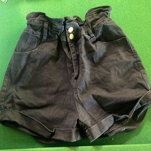 Etophe Studios Woman Black Shorts, Size Medium